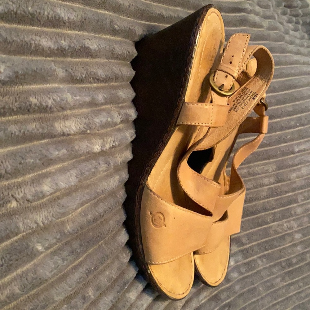 BORN Sandals